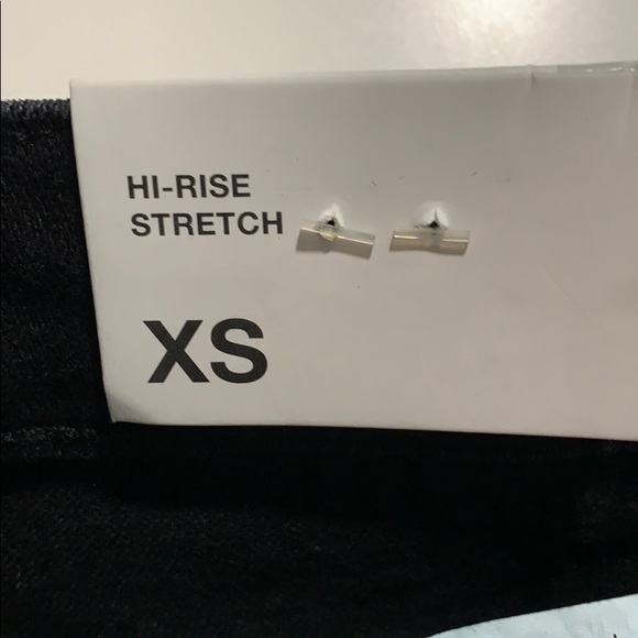 NWT. Zara Black Denim Mini A-line Skirt. Size XS. - Picture 5 of 7